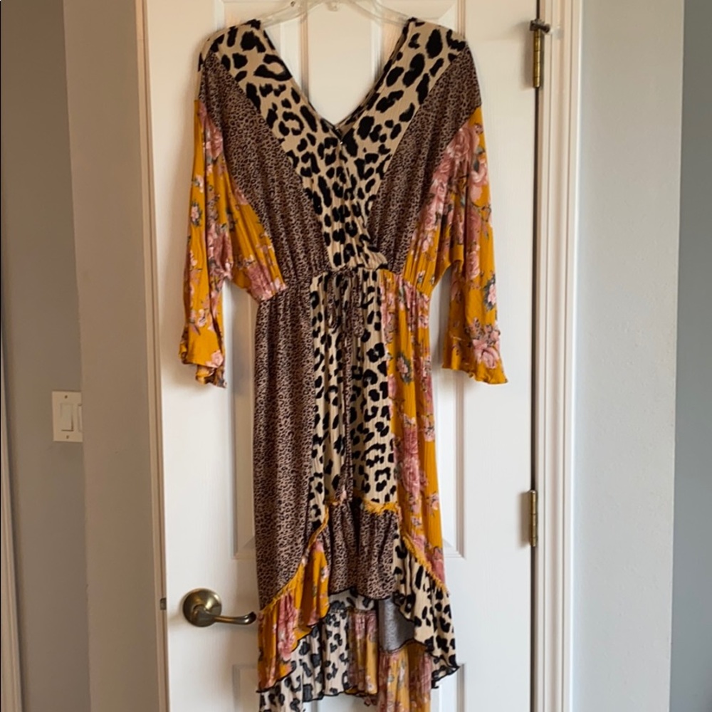 Multi patterned hi-low midi dress